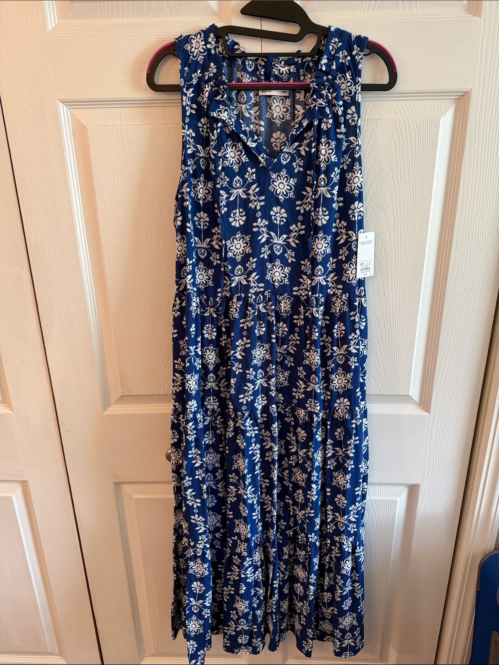 Sleeveless Blue Floral Maxi Dress